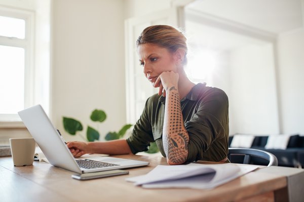 Comment enrichir les archives numériques des décès en France ?