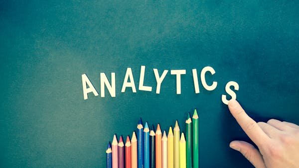 Formation analytics : transformez vos compétences en données et ia